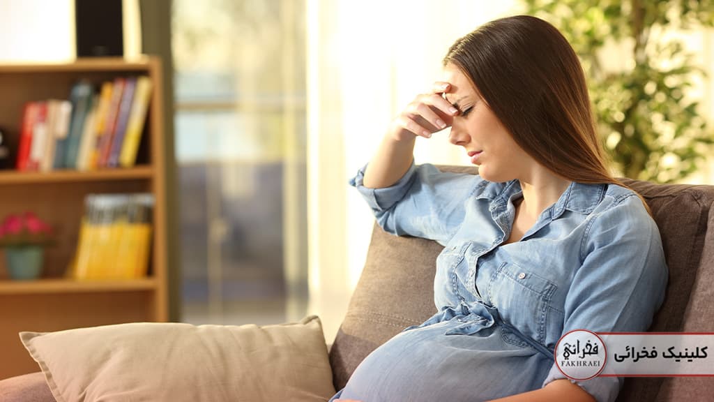 حاملگی در رشد موهای زائد دور سینه 