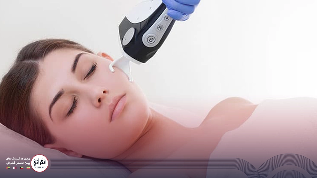 تفاوت لیزر rf با لیزر CO2-زنی در حال انجام لیزر