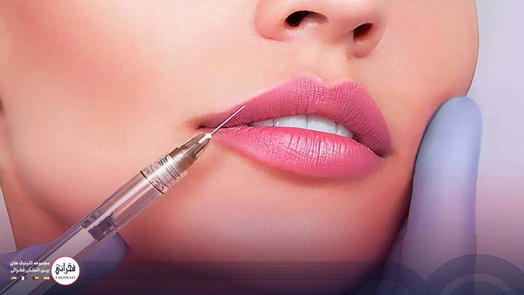 ماساژدادن لب بعد از تزریق ژل