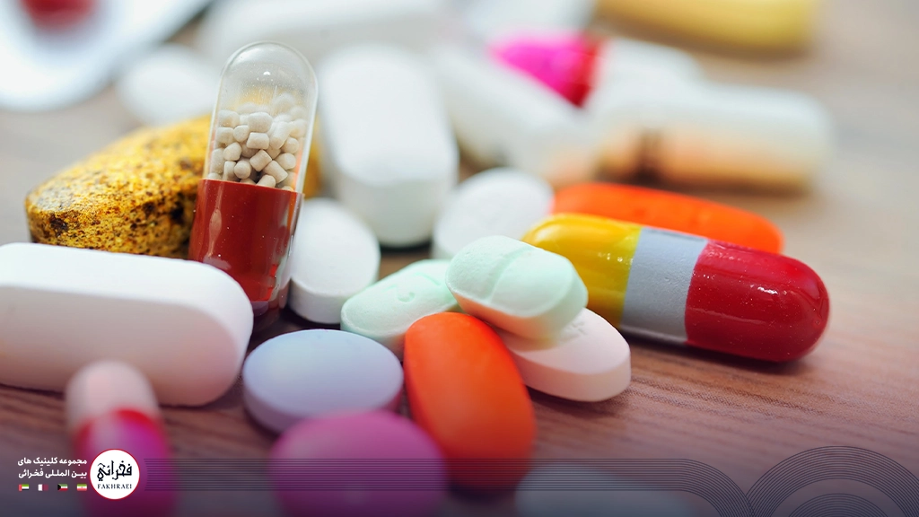 درمان‌ شوره سر با قرص آنتی بیوتیک