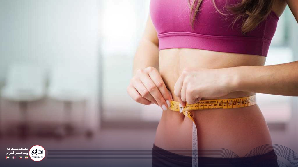 لاغری شکم با سشوار-متر کردن دور شکم