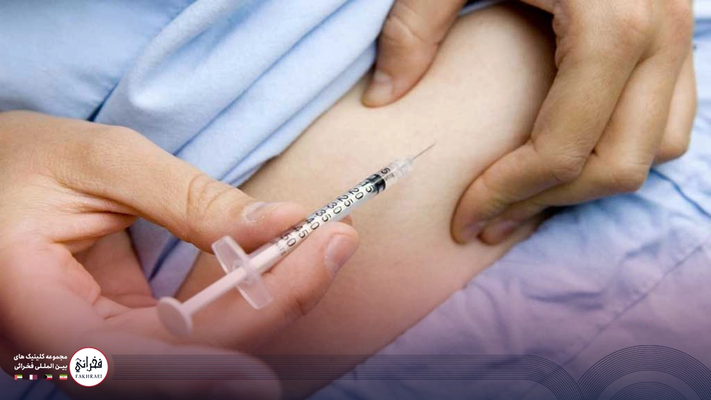 بهترین آمپول برای لاغری سریع-تزریق آمپول به شکم خانومی