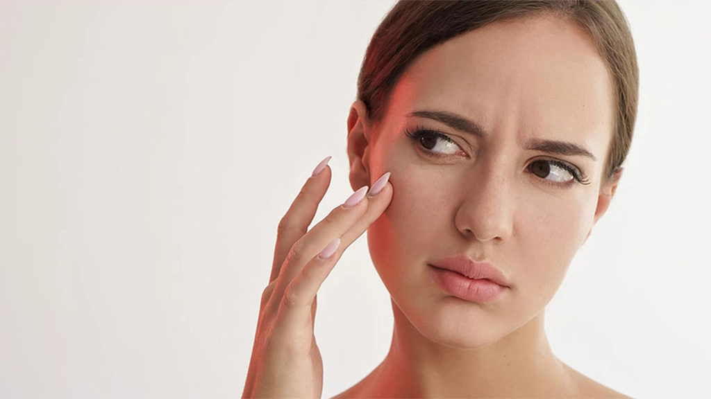 درمان شلی پوست صورت با روش های مختلف در کلینیک پوست و مو فخرائی