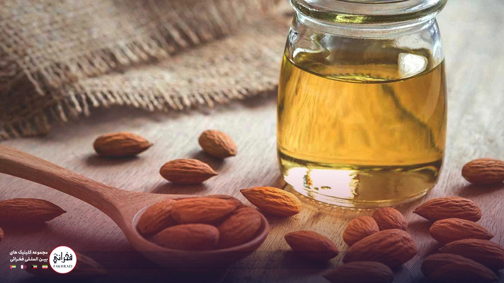 روغن بادام تلخ برای تقویت ابرو