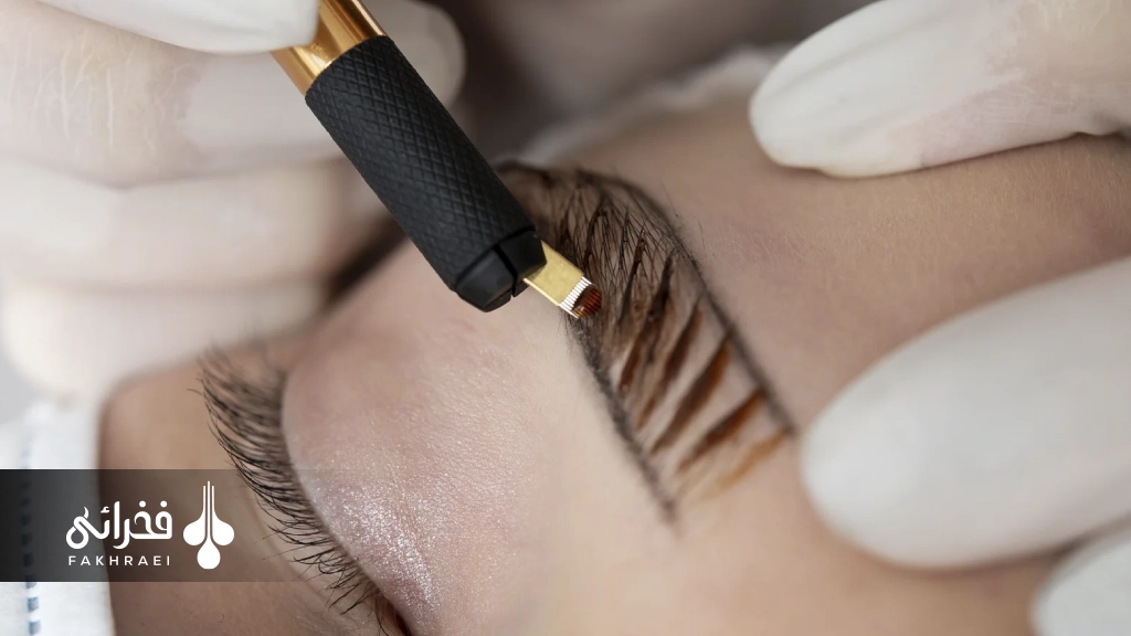 مقایسه کاشت ابرو و میکروبلیدینگ
